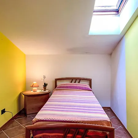 Apartment Carlo By Interhome